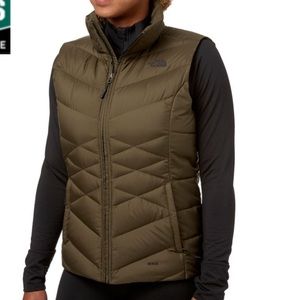 North Face Women’s Alpz vest
